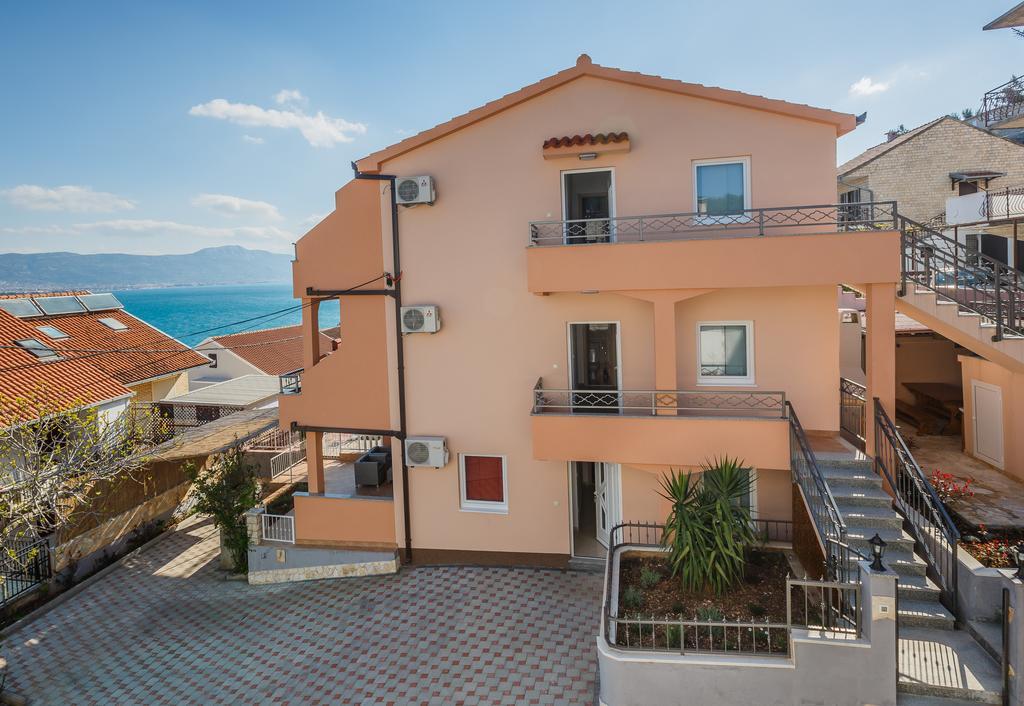 Apartments Viljac Trogir Ngoại thất bức ảnh