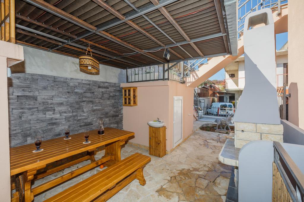 Apartments Viljac Trogir Ngoại thất bức ảnh